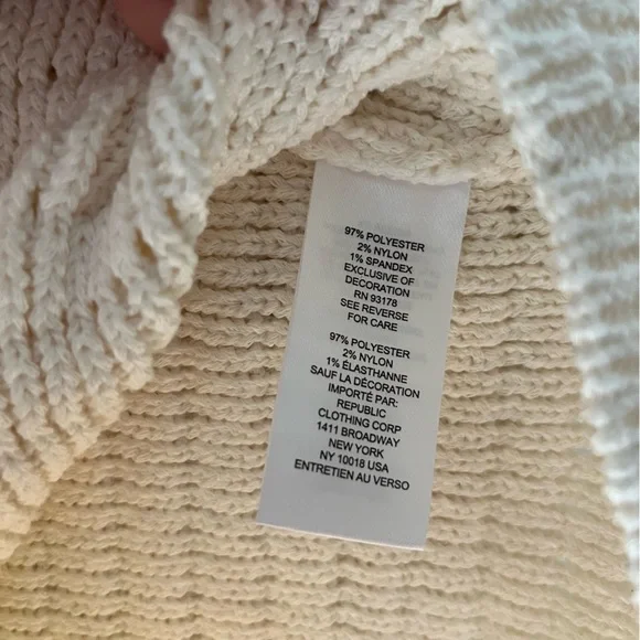 🌻MUST GO free ship! Industry Republic Knit/Crochet Crop Top w/ Flowers - Medium - Picture 8 of 8